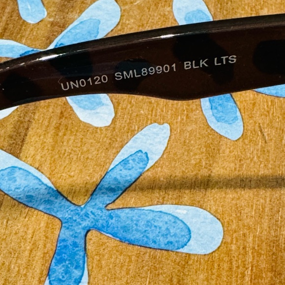 NWT Women’s Steve Madden Sunglasses Black and Brown Cat Eye - Picture 3 of 7